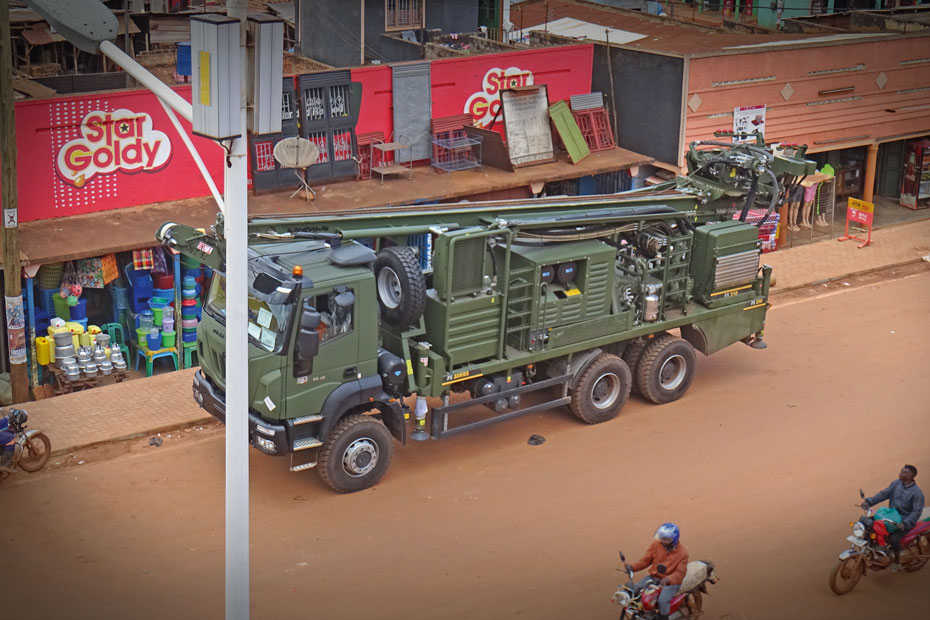 fraste fs250 uganda drilling rigs3
