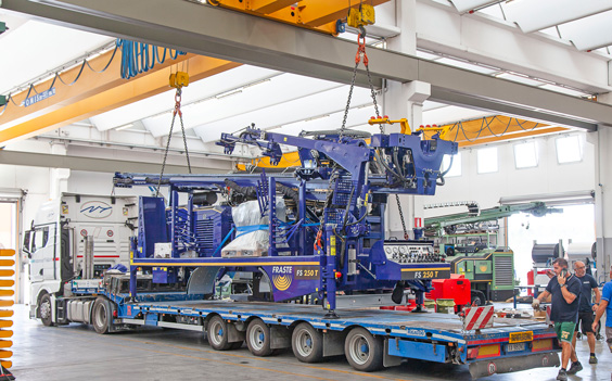 perforatrice FS 250 per pozzi acquiferi spedita in Thailandia senza autocarro fraste fs250t drilling rig 1 564px