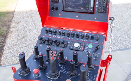 FS400T drilling rig 11