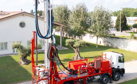 FS400T drilling rig 3