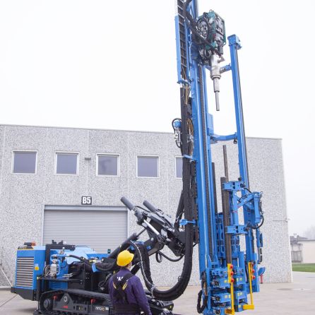 fraste MITO70 foundation drill rig 9